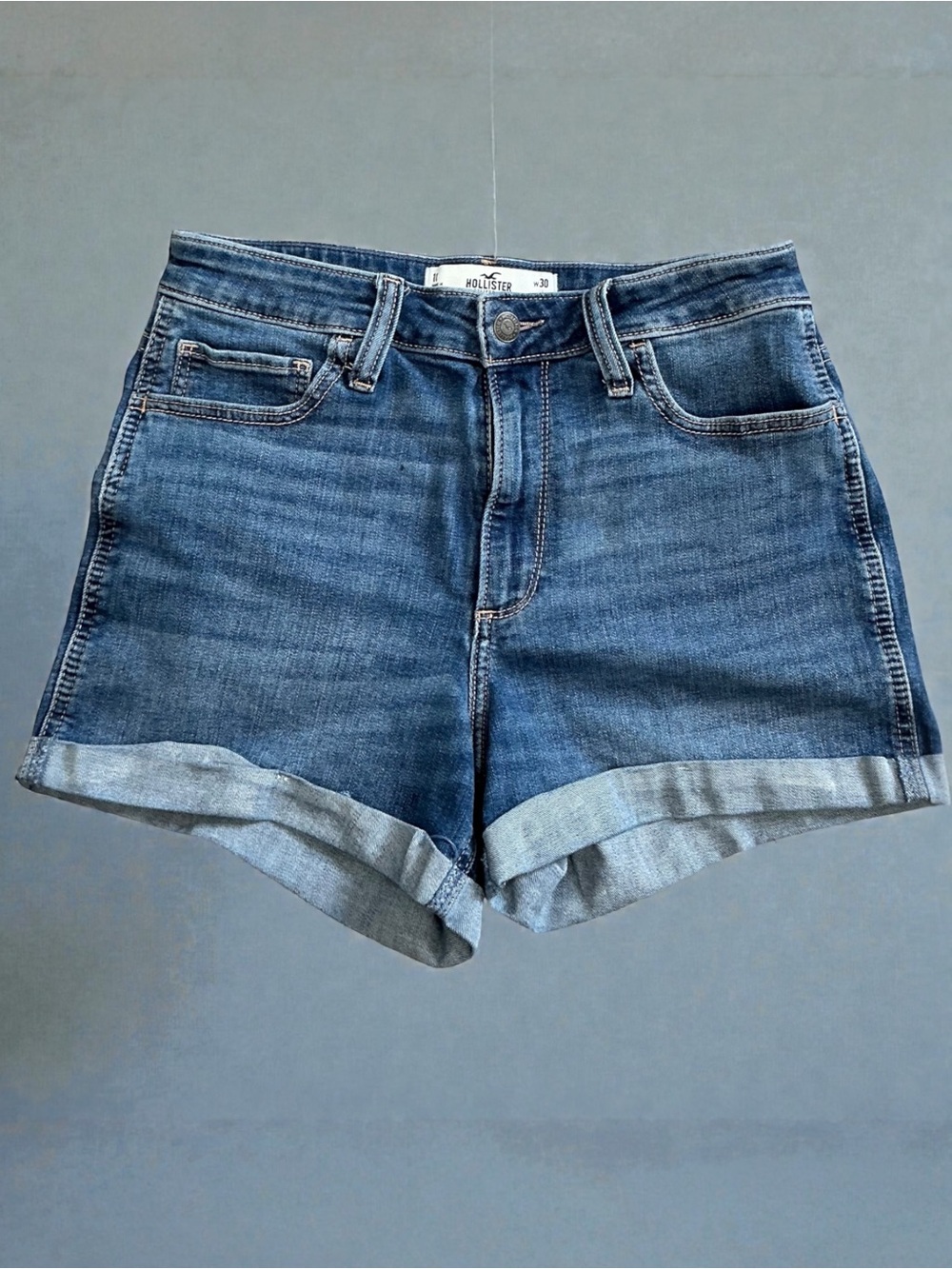Hollister Curvy High Rise Cuffed Denim Shorts